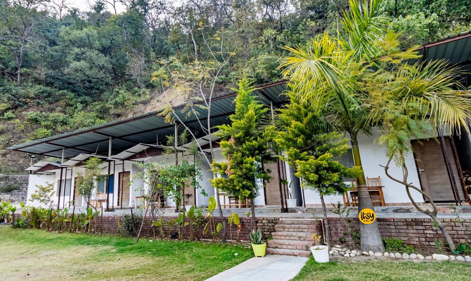 Itsy Hotels Paddler Zone With Bungee Jumping Shivpurī エクステリア 写真